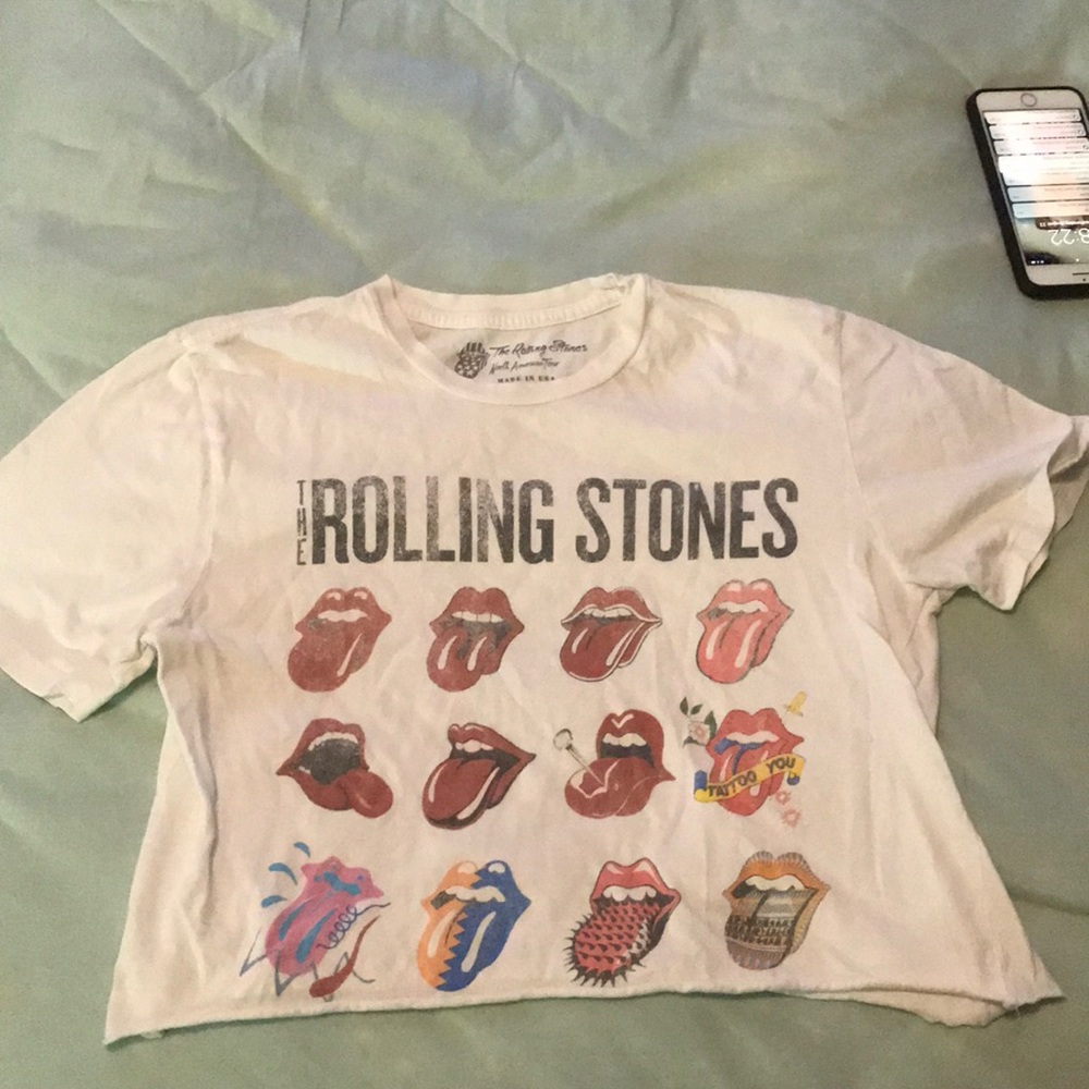 cropped rolling stones tee